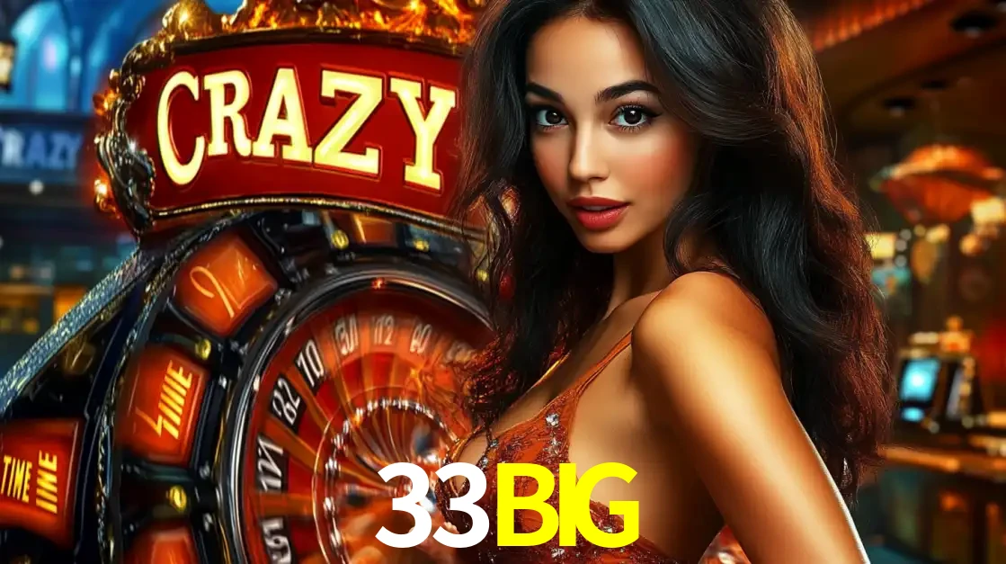 Mulher glamourosa olhando para a câmera com a roda vermelha do Crazy Time ao fundo em um ambiente de cassino, destacando a emoção dos jogos ao vivo no 33BIG.